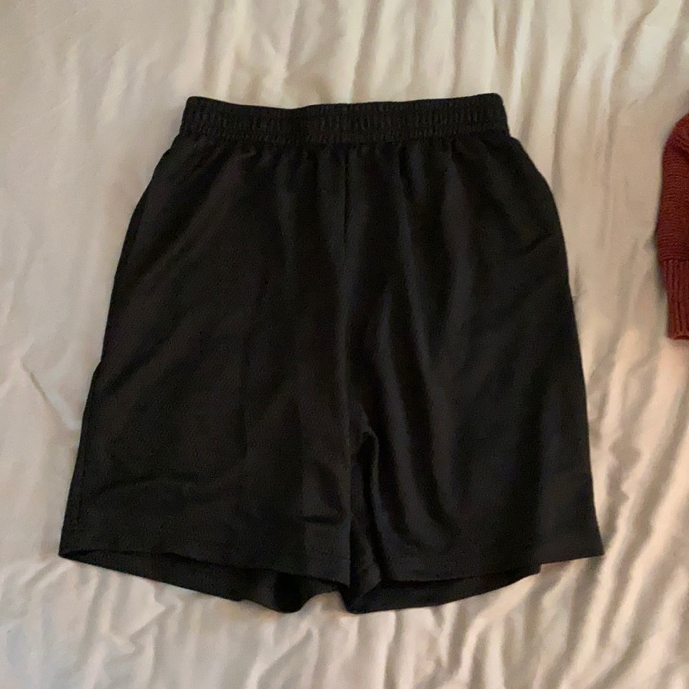 Men’s small basketball shorts